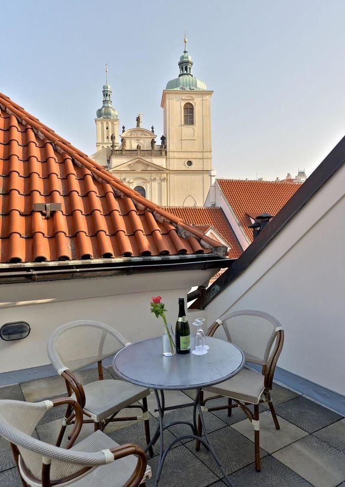 Old Town Boutique Apartments Praag Buitenkant foto